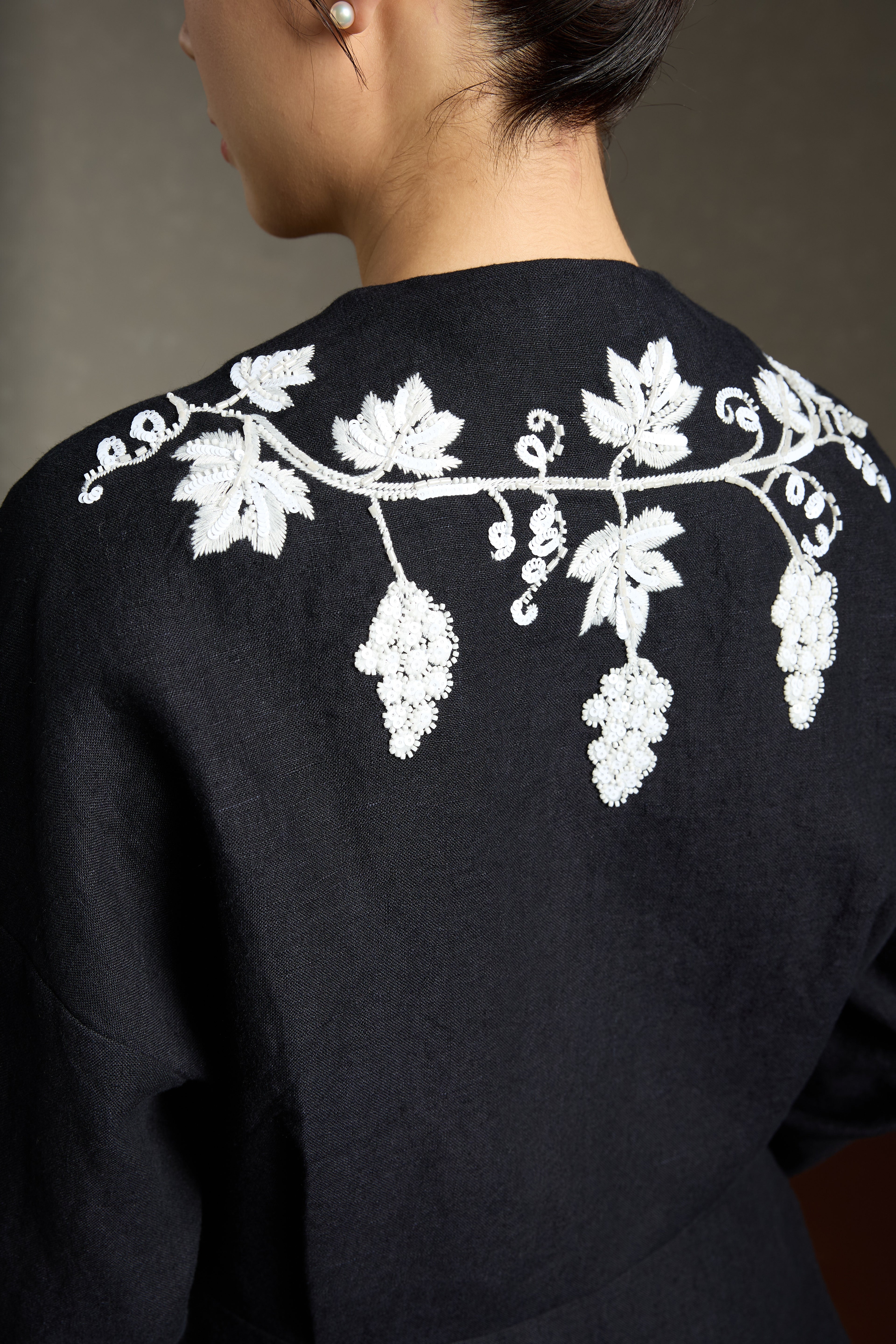 Oriental New Chinese Style Handmade Embroidery Coat + Black Half Skirt Set