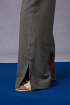 Cloud Luxury Commuting Worsted Wool V-Neck Vest + Shirt + Wide-Leg Pants Three-Piece Set