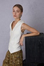 Pure White V-Neck Linen Vest & Moss Green Retro Printed Wide-Leg Pants Set