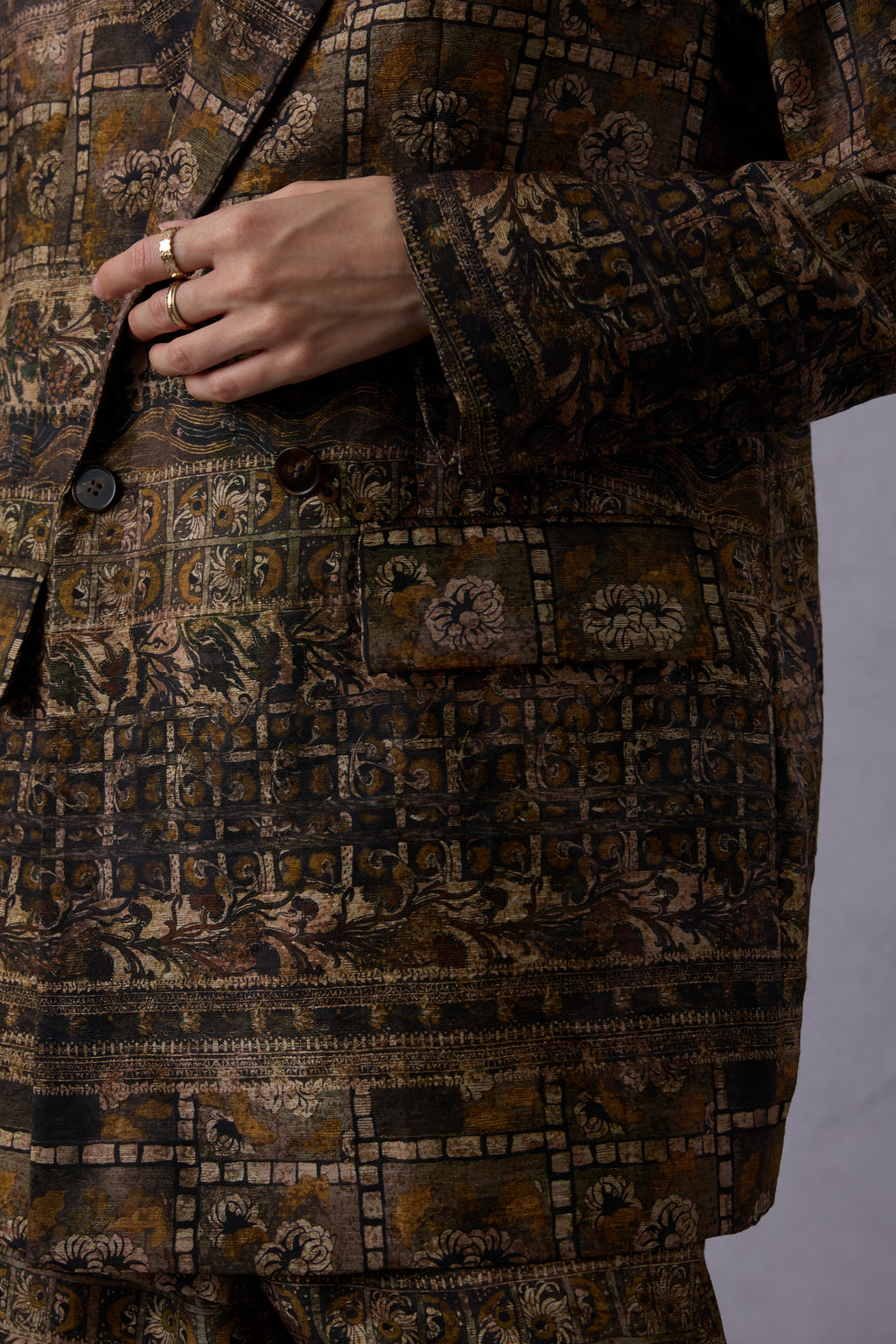 Gui Xu Retro Print Top + Loose Wide Leg Long Pants Set