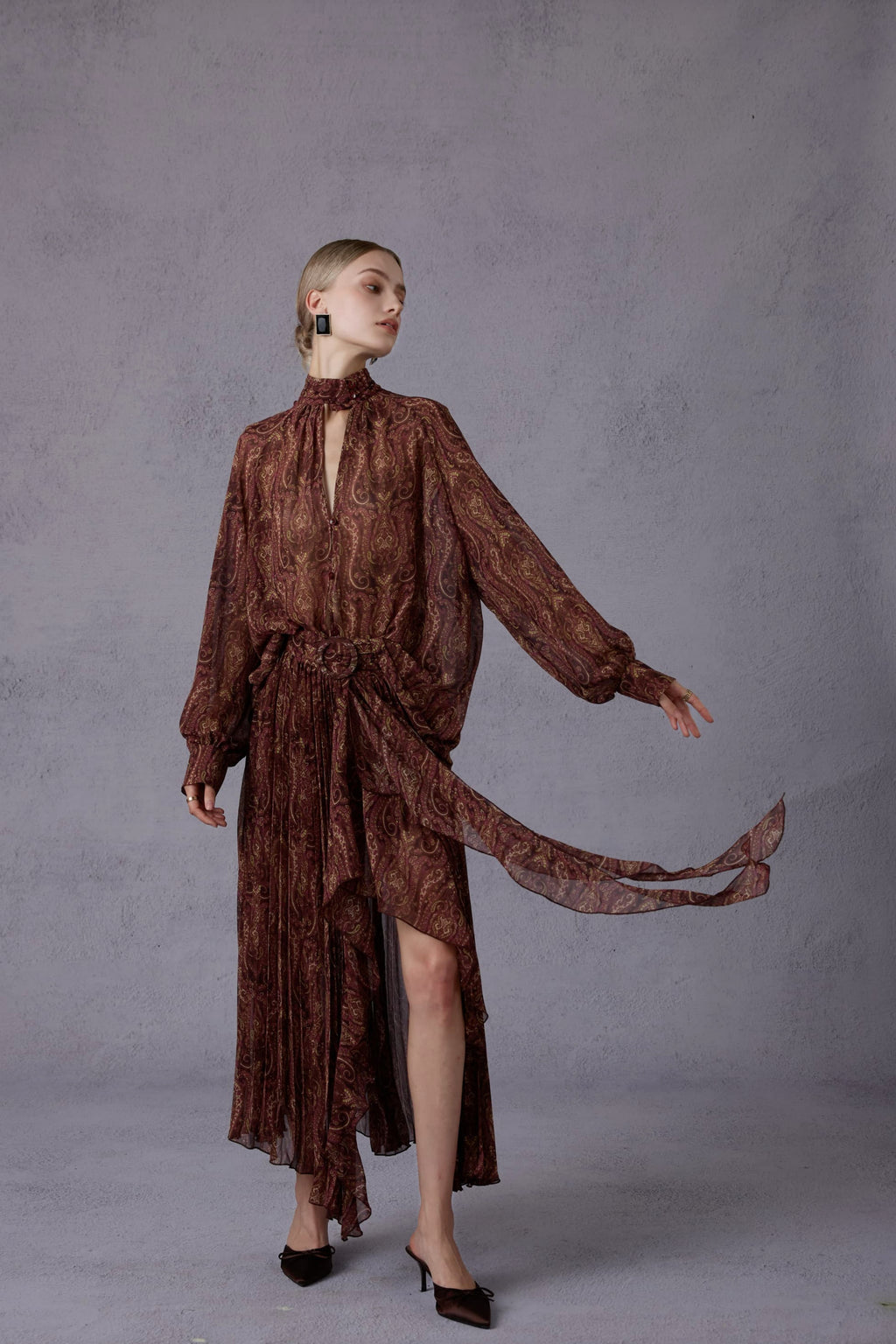 Cloud Yarn Flowing Light Gloss Long-sleeve Top + Half Skirt
