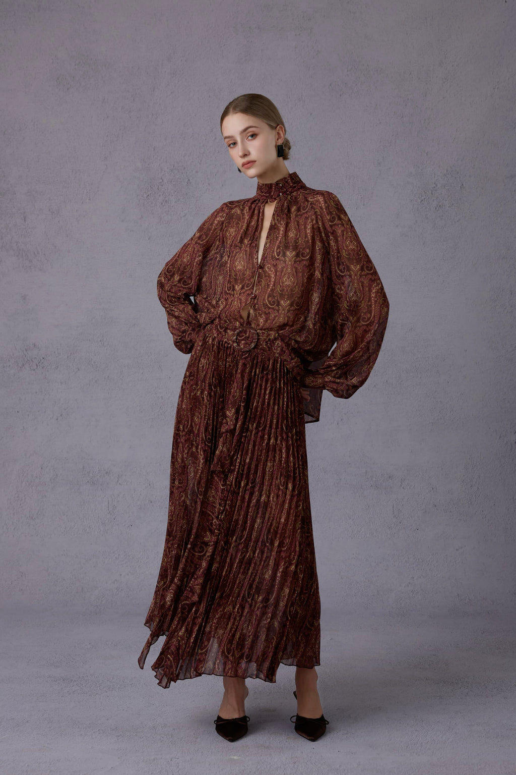 Cloud Yarn Flowing Light Gloss Long-sleeve Top + Half Skirt