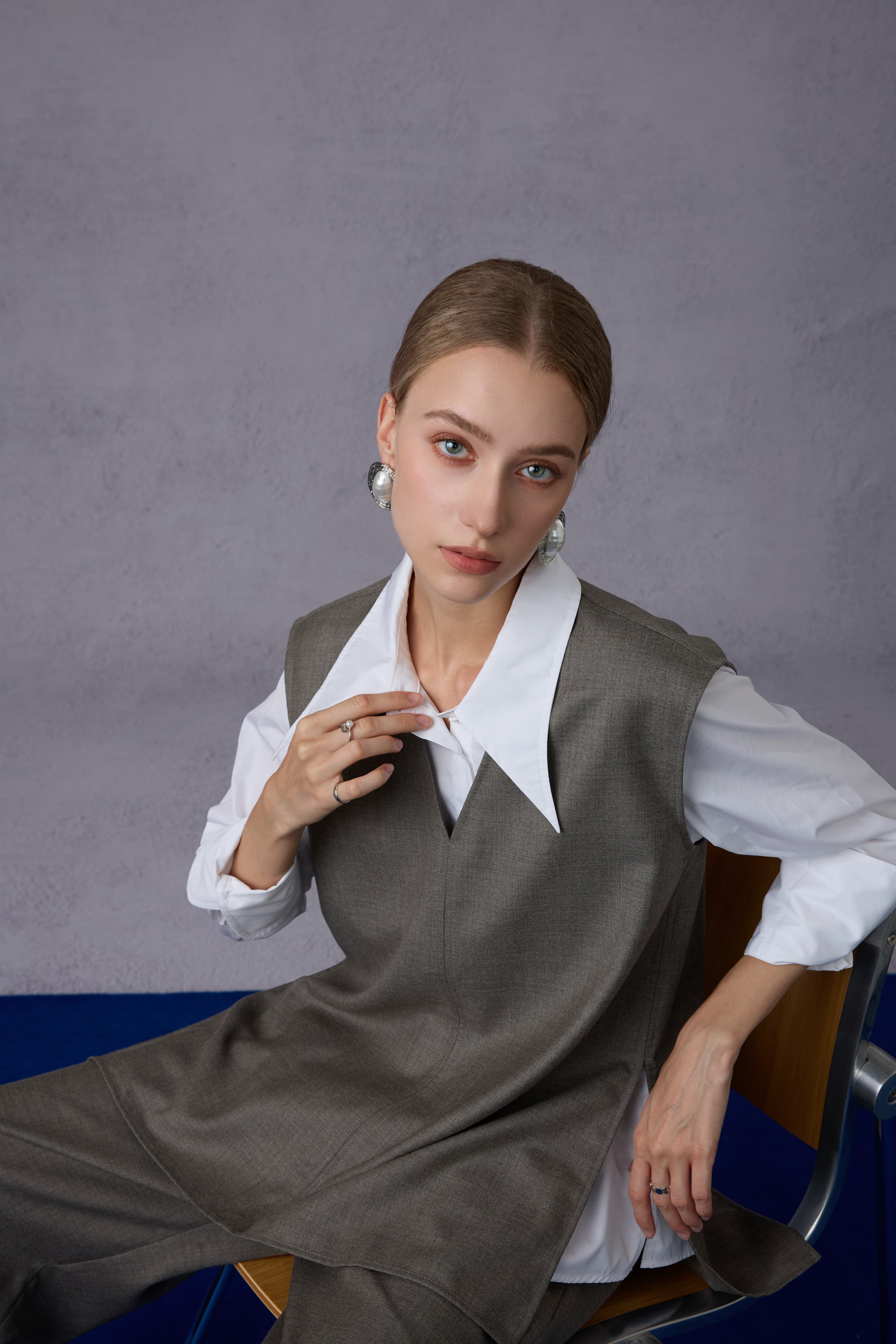 Cloud Luxury Commuting Worsted Wool V-Neck Vest + Shirt + Wide-Leg Pants Three-Piece Set