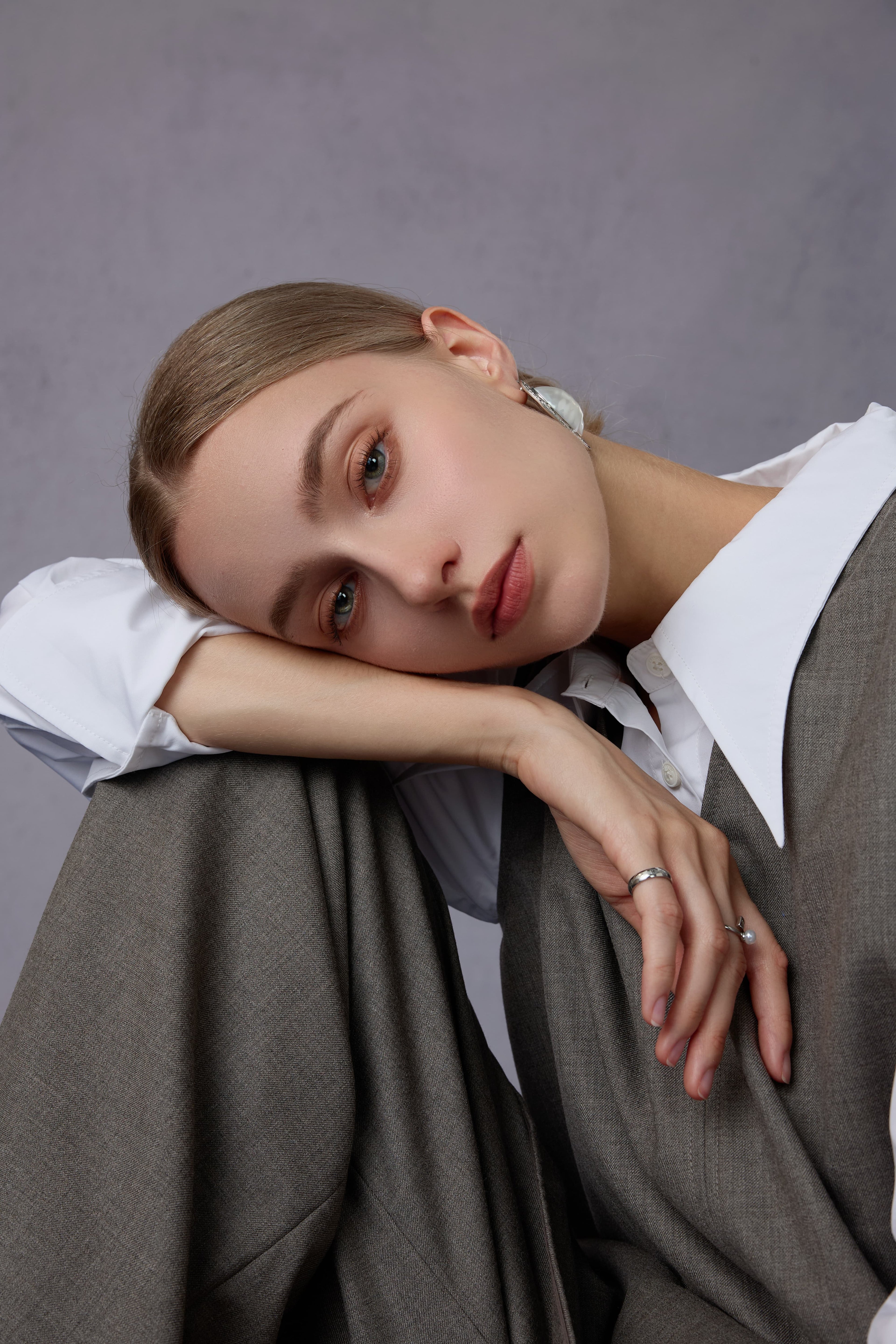 Cloud Luxury Commuting Worsted Wool V-Neck Vest + Shirt + Wide-Leg Pants Three-Piece Set