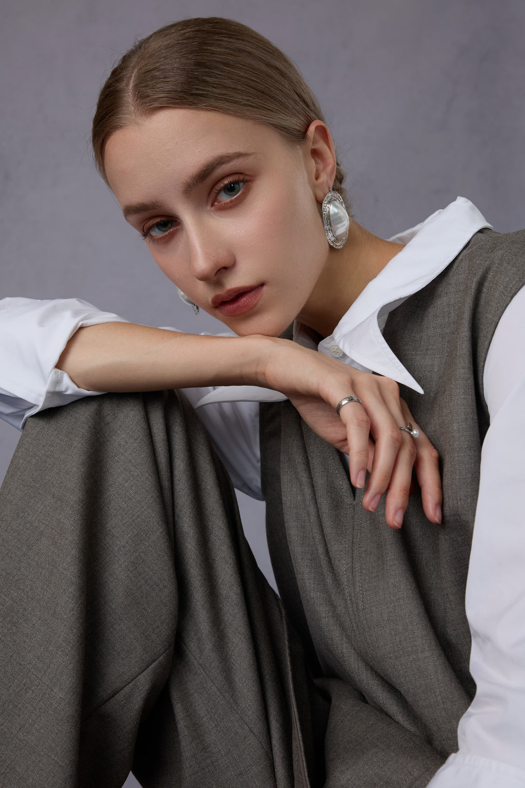 Cloud Luxury Commuting Worsted Wool V-Neck Vest + Shirt + Wide-Leg Pants Three-Piece Set
