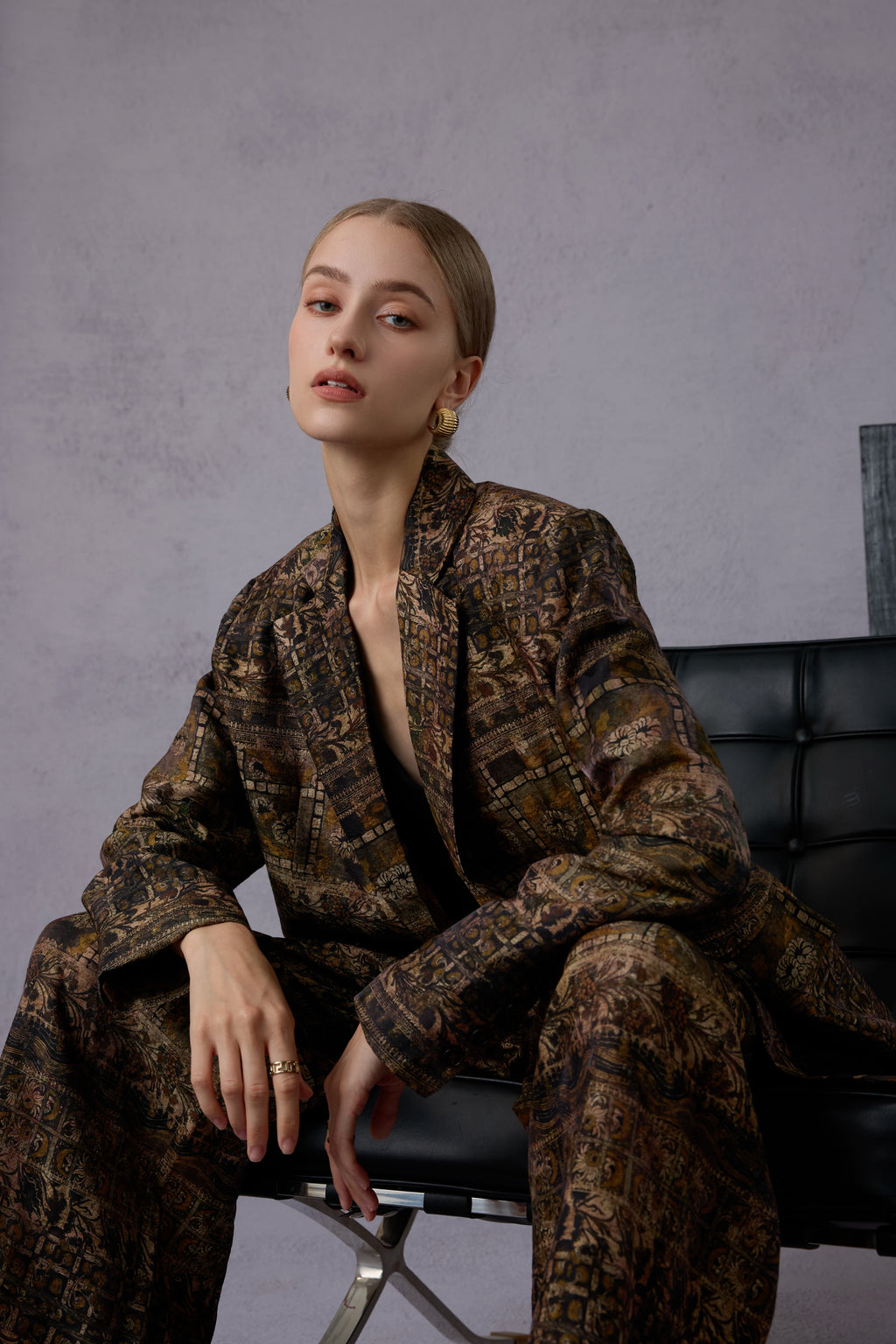 Gui Xu Retro Print Top + Loose Wide Leg Long Pants Set