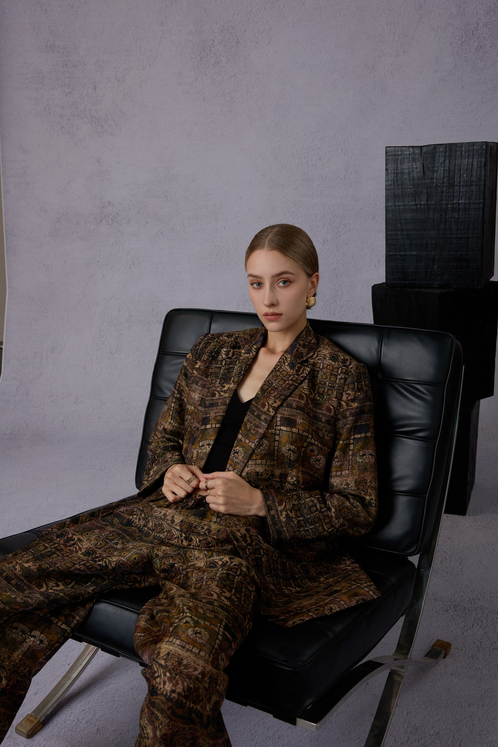 Gui Xu Retro Print Top + Loose Wide Leg Long Pants Set