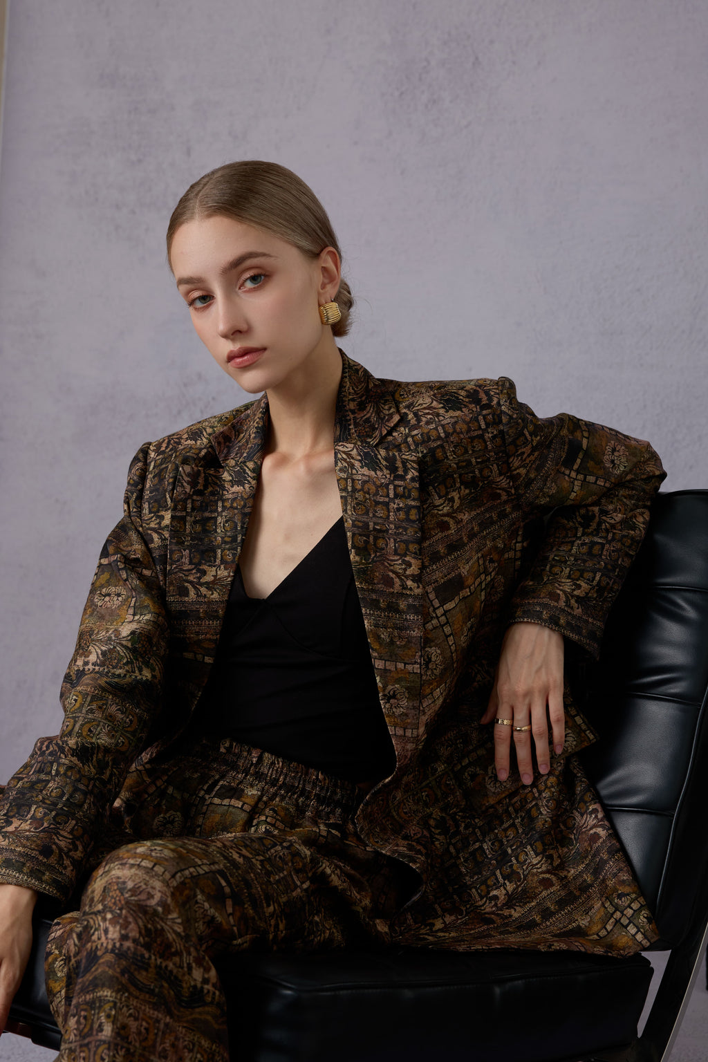 Gui Xu Retro Print Top + Loose Wide Leg Long Pants Set