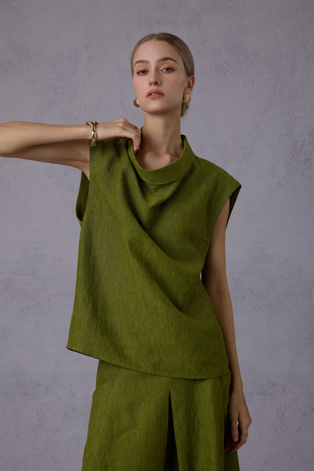 Wild Texture Hemp Sleeveless Top + Drape Big Swing Half Skirt Set