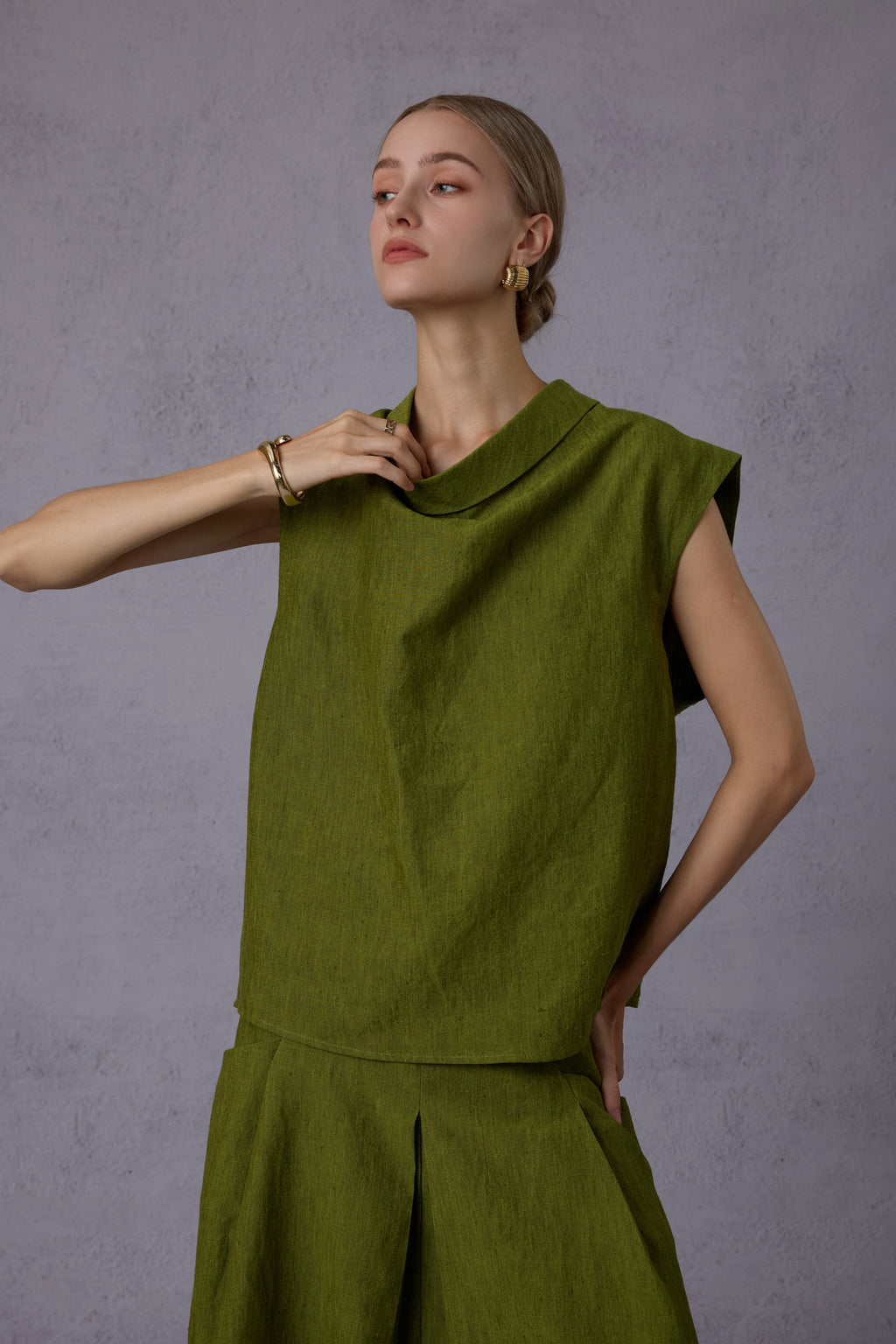 Wild Texture Hemp Sleeveless Top + Drape Big Swing Half Skirt Set