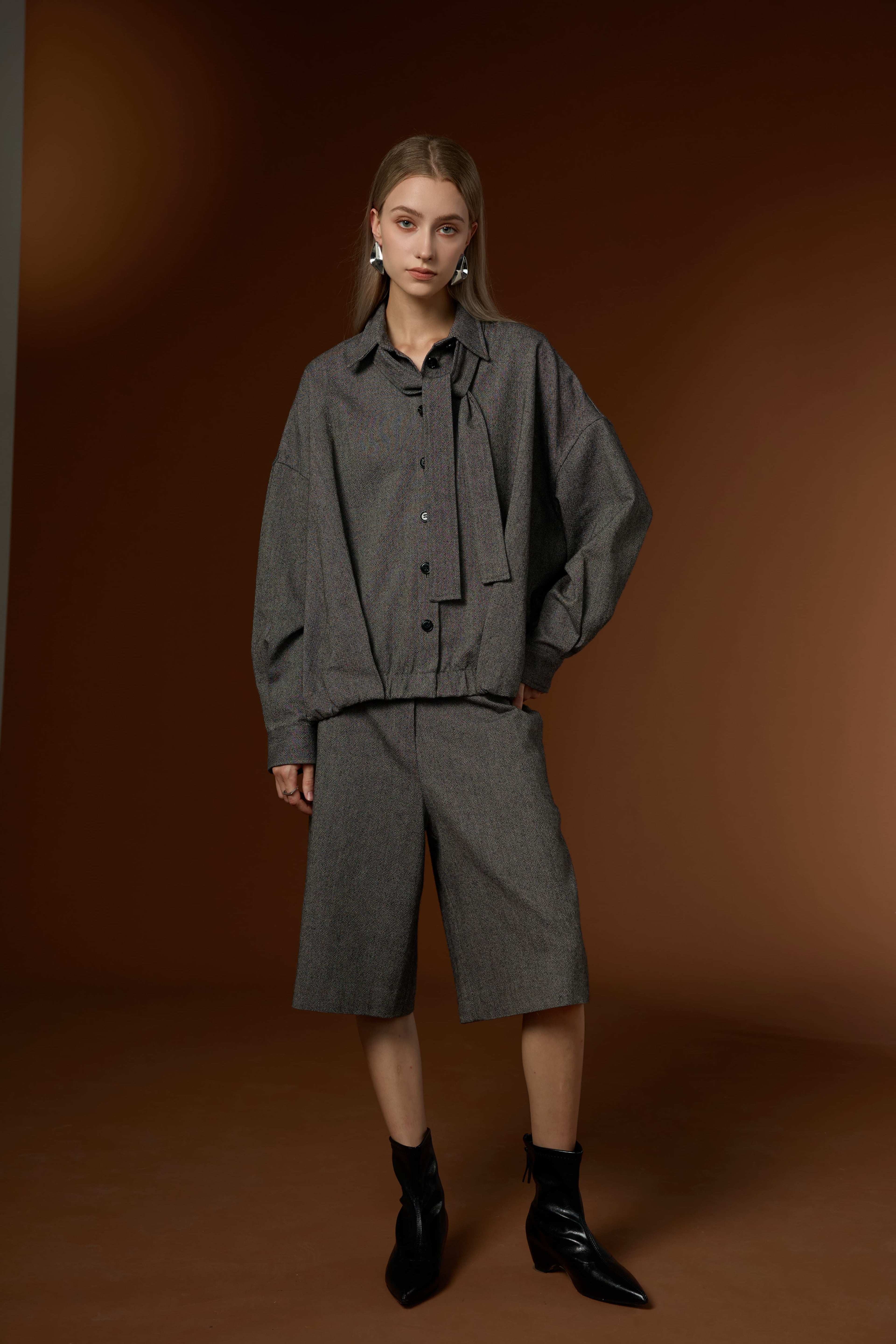 Cloud Luxury Simple Casual Top + Cropped Pants Set